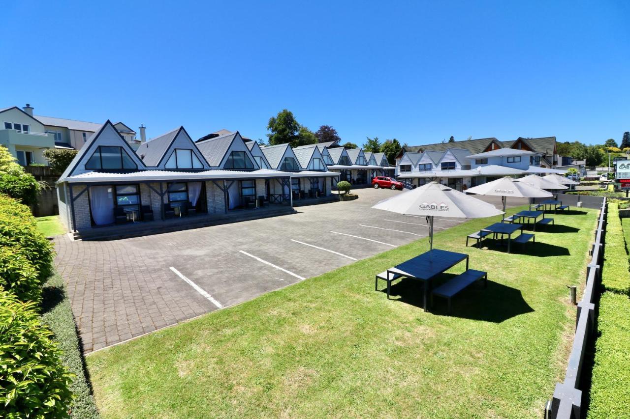 Gables Lakefront Resort Taupo Exterior photo