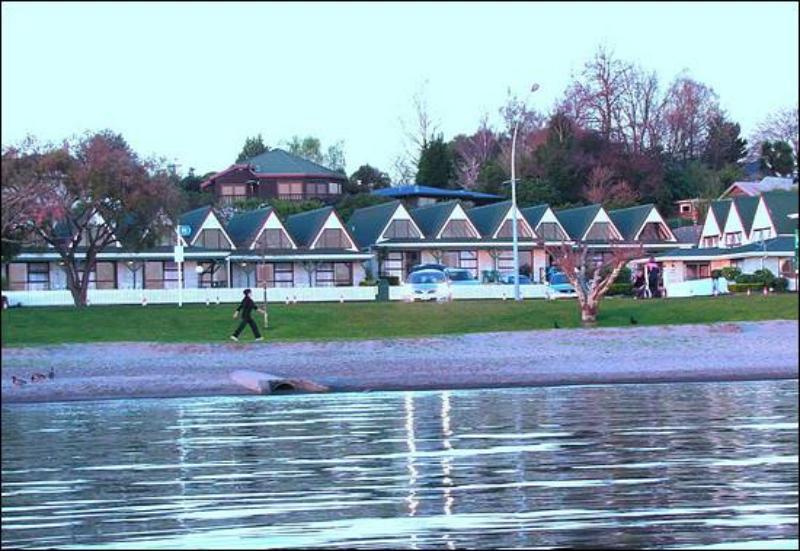 Gables Lakefront Resort Taupo Exterior photo